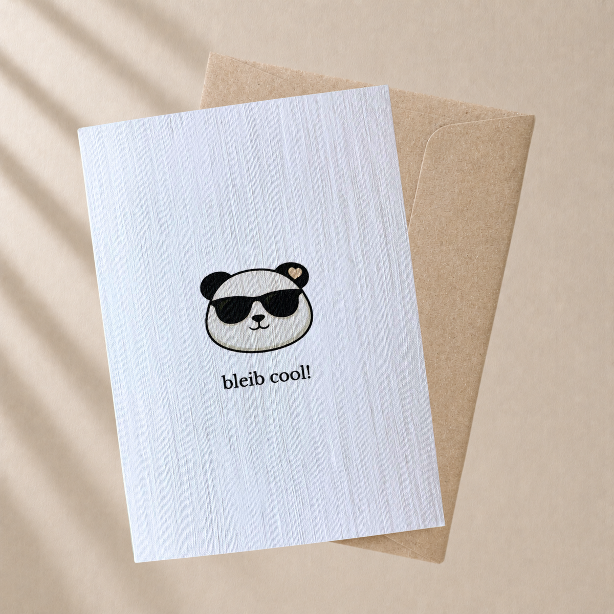 Panda Grußkarte „Bleib Cool“ mit braunem Umschlag (A6)