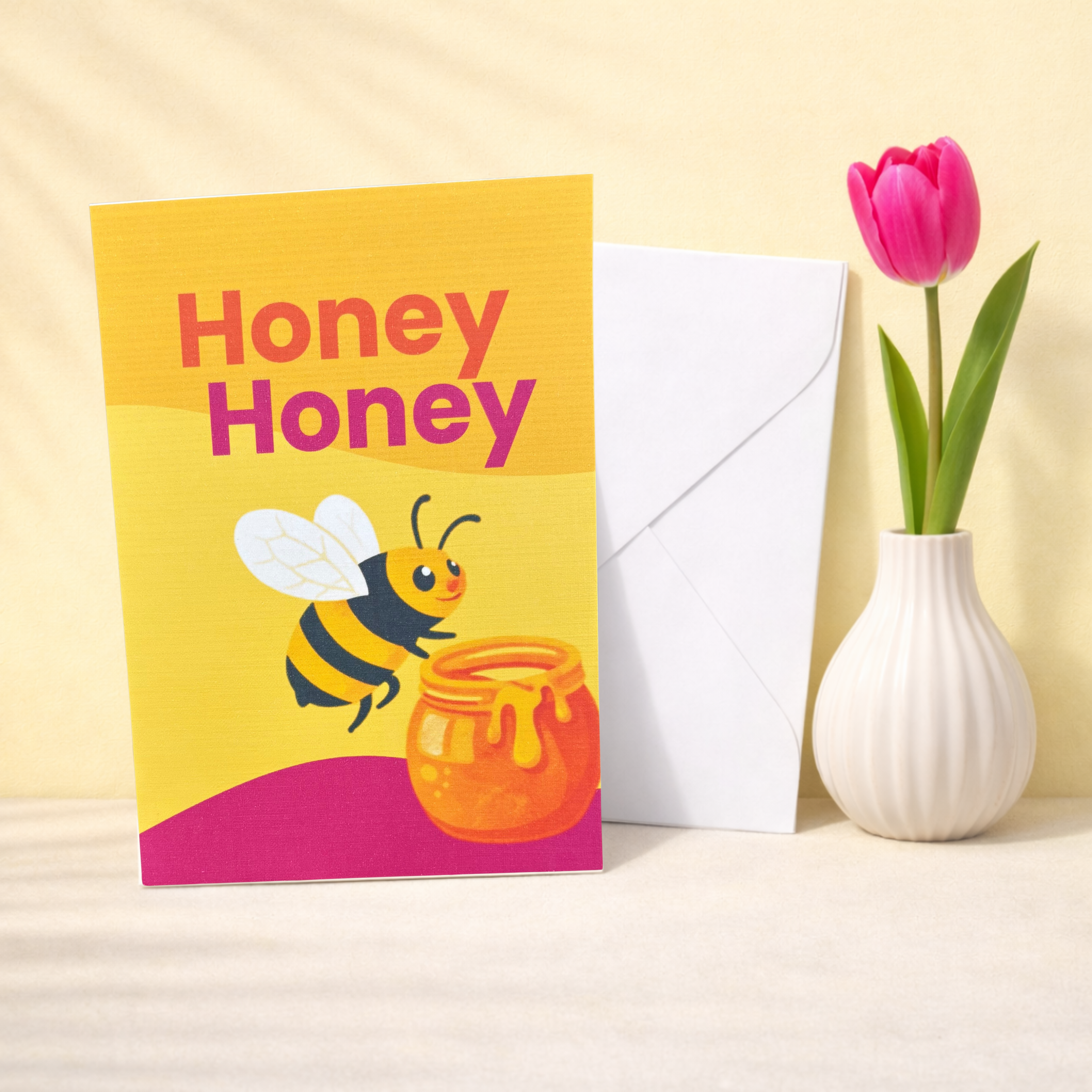 Grußkarte „Honey Honey“ mit Biene – süße Karte mit Umschlag auf 300g Papier