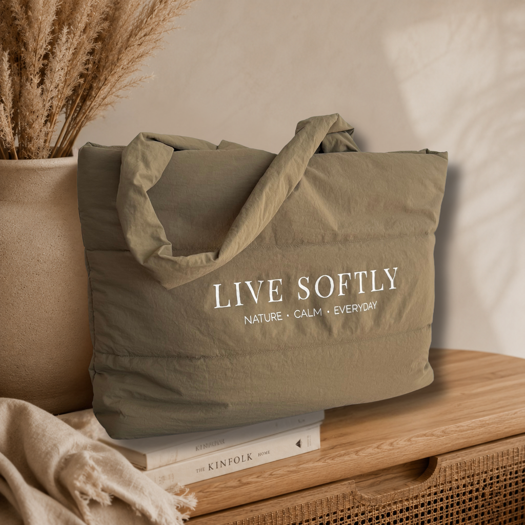 Gesteppte Schultertasche „Live Softly“ – großer Shopper in 2 Farben