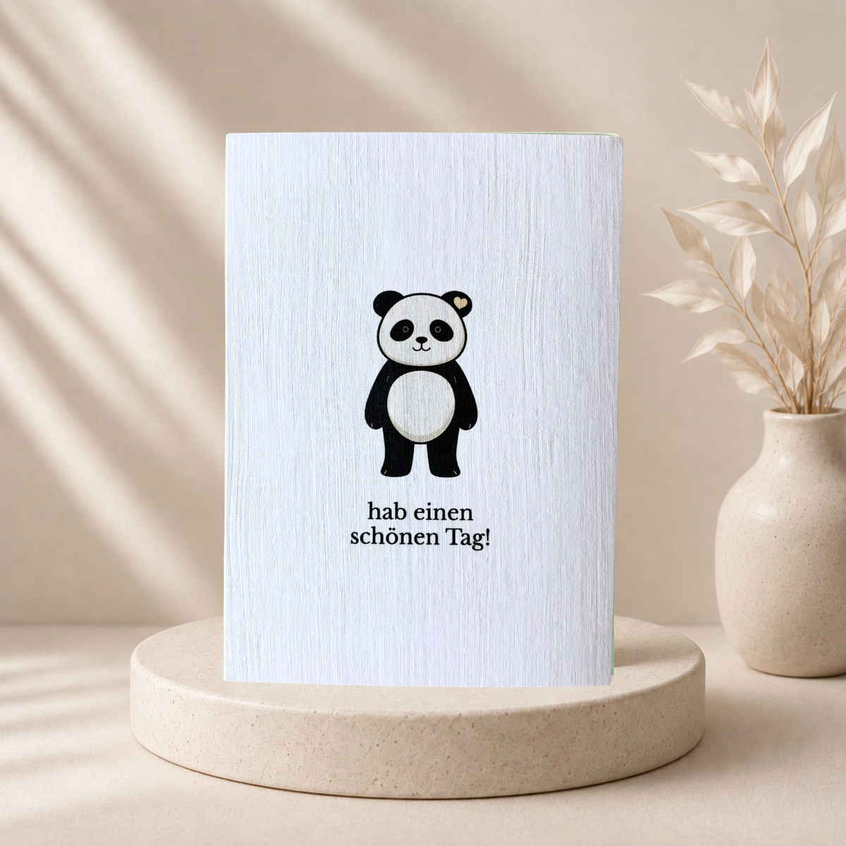 Panda Grußkarte „Hab einen schönen Tag“ mit braunem Umschlag (A6)