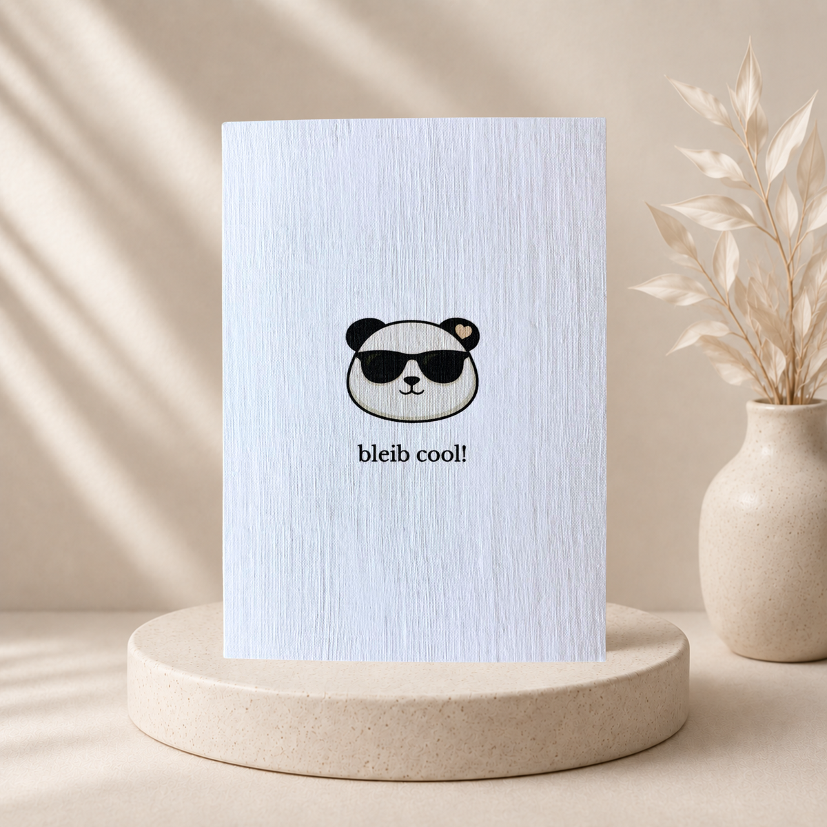 Panda Grußkarte „Bleib Cool“ mit braunem Umschlag (A6)