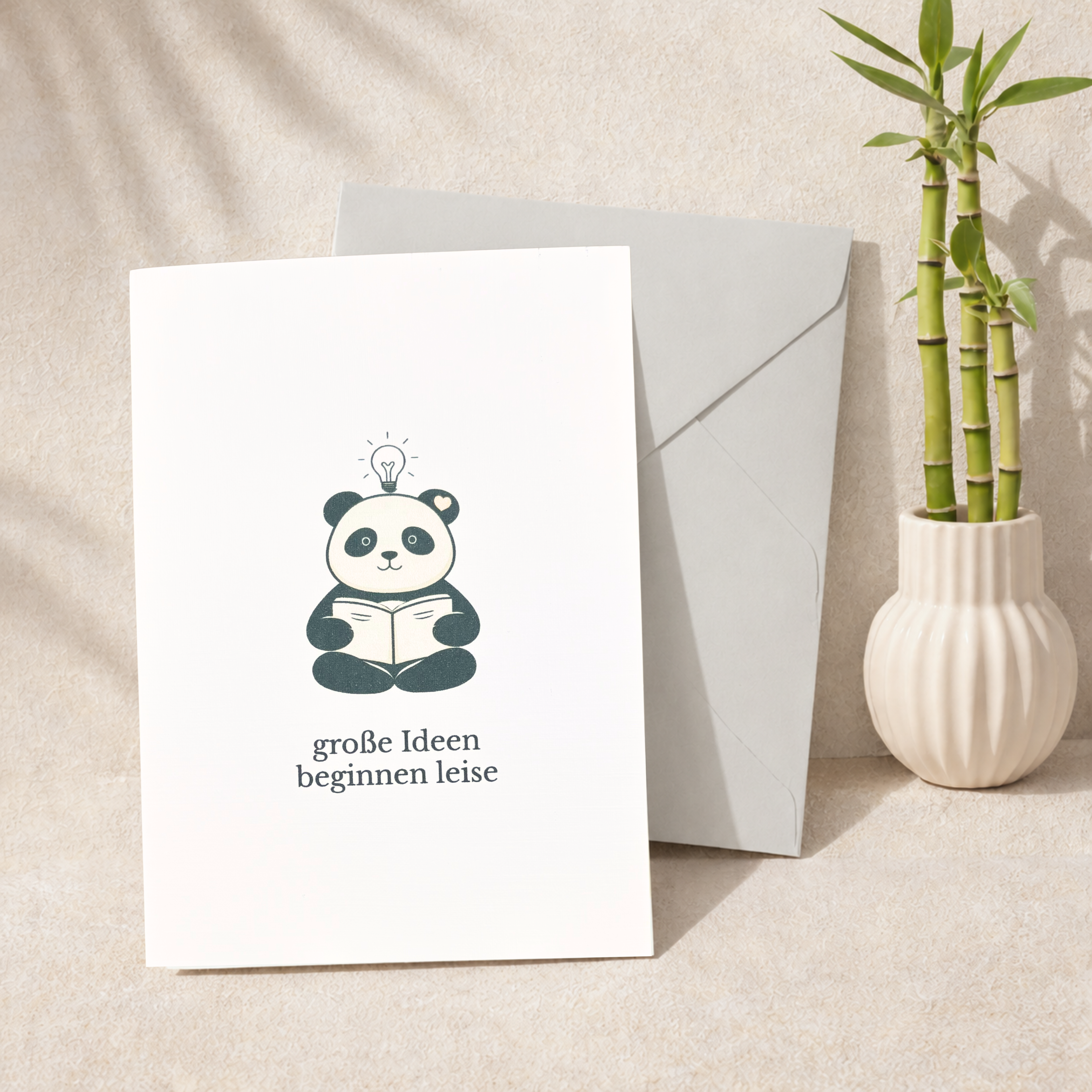 Leinen Grußkarte „Große Ideen beginnen leise“ – Panda Motiv Inspiration inkl. Umschlag